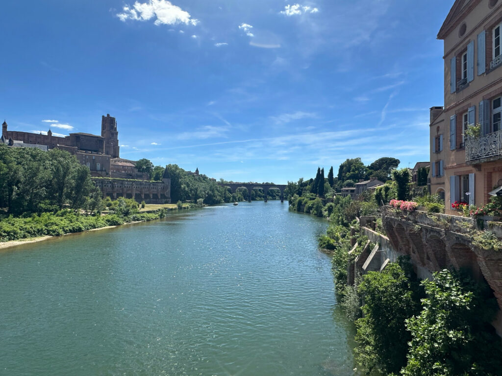 Berges du Tarn vues du Pont Vieux d'Albi